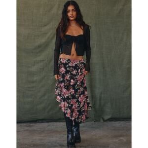 West of Melrose Pink Floral Ruffle Asymmetrical Skirt M Romantic Edgy Coquette